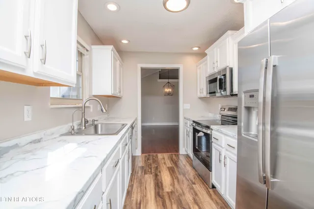 $595,000 | 1559 Crestridge Drive, Maryville, TN 37804