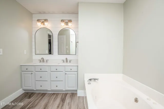 $595,000 | 1559 Crestridge Drive, Maryville, TN 37804