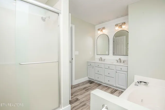 $595,000 | 1559 Crestridge Drive, Maryville, TN 37804