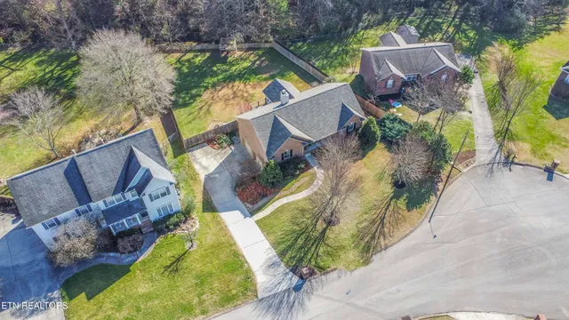 $595,000 | 1559 Crestridge Drive, Maryville, TN 37804