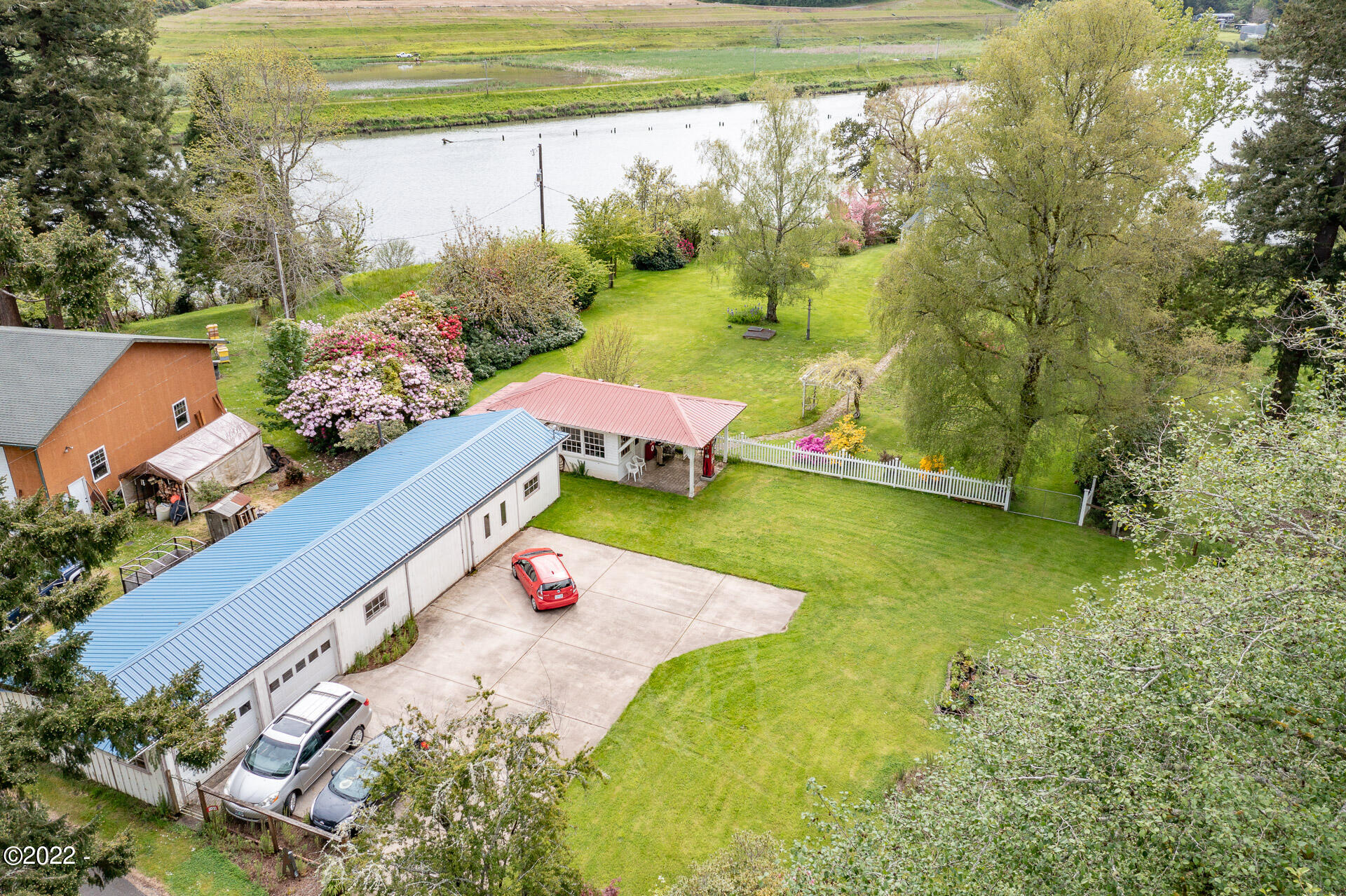 1130 Southeast River Road Toledo, OR 97391 - Photo 51 of 58 DJI_0261