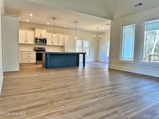 $499,900 | 204 North Tamassee Lane, Beaufort, NC 28516