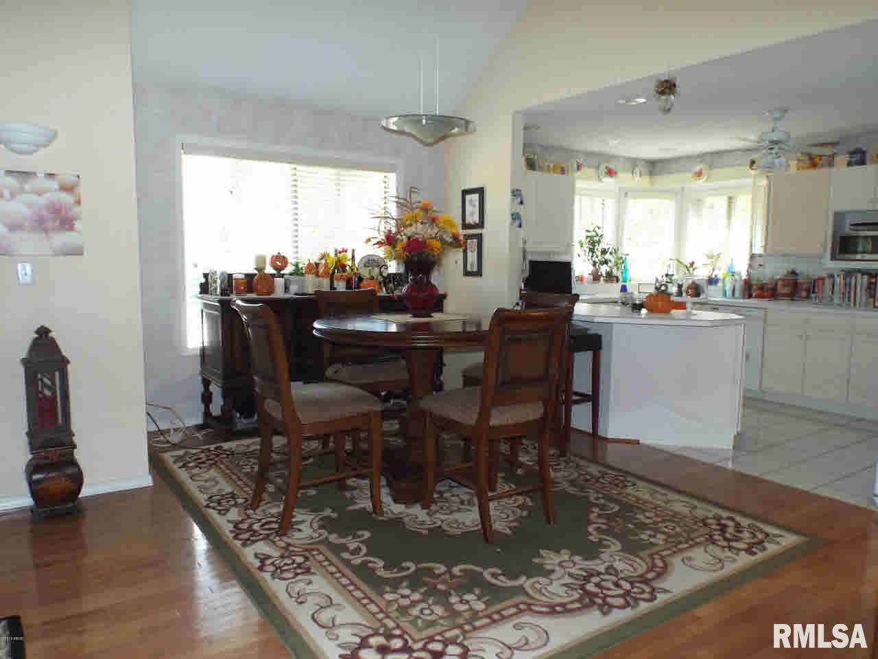 357 Egret Lake Road Carbondale, IL 62903 - Photo 11 of 49