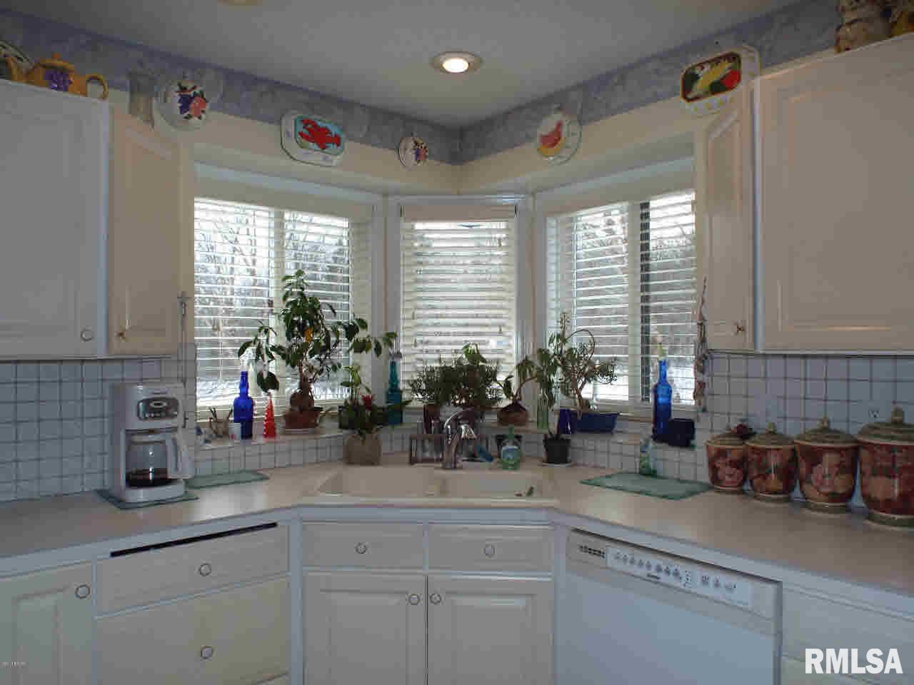 357 Egret Lake Road Carbondale, IL 62903 - Photo 16 of 49