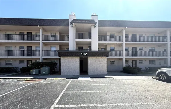 $110,000 | 102 Capri Isles Boulevard, Unit 306, Venice, FL 34292