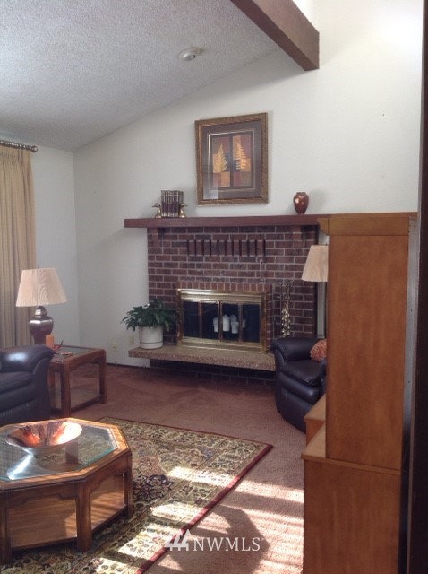 21585 Pugh Road Northeast Poulsbo, WA 98370 - Photo 8 of 12 Gallery Image 8