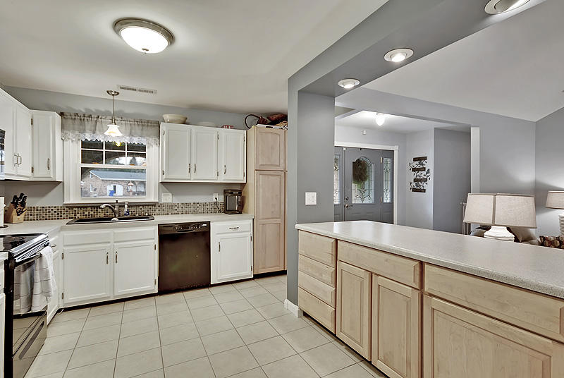 222 Lodgepole Road Ladson, SC 29456 - Photo 5 of 27 DSC_0289_DSC_0293-copy
