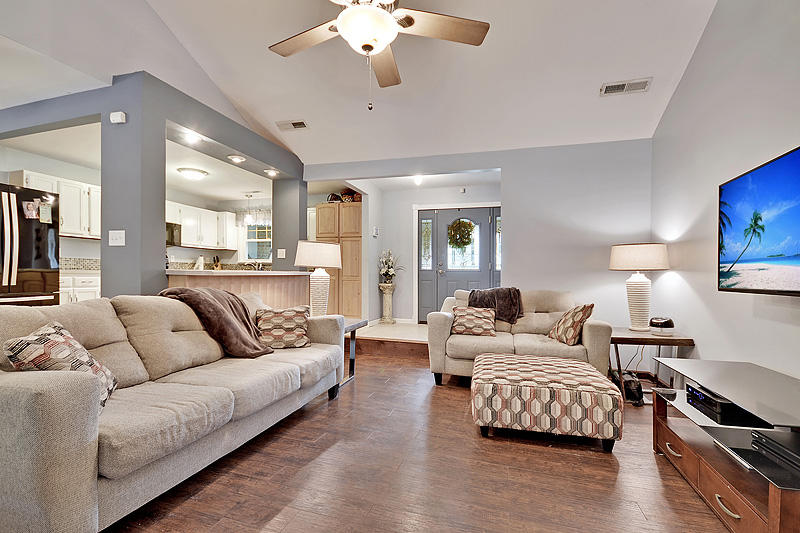 222 Lodgepole Road Ladson, SC 29456 - Photo 10 of 27 DSC_0323_DSC_0327-copy
