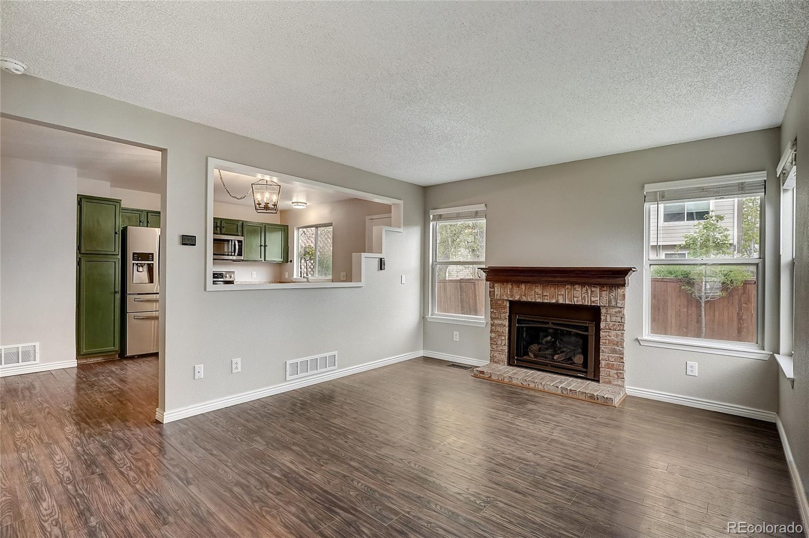 9433 Pendleton Drive Highlands Ranch, CO 80126 - Photo 3 of 23 Gallery Image 3