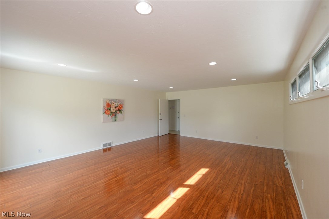4807 North Sedgewick Road Cleveland, OH 44124 - Photo 11 of 26 Gallery Image 11