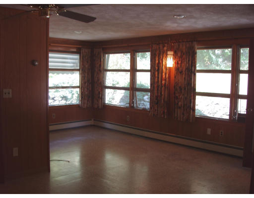 42 Little Farms Road Framingham, MA 01701 - Photo 12 of 22