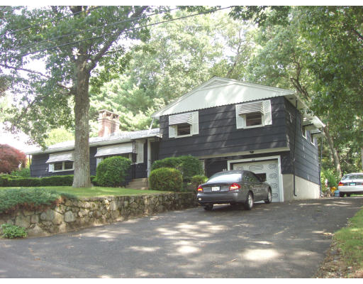 42 Little Farms Road Framingham, MA 01701 - Photo 2 of 22