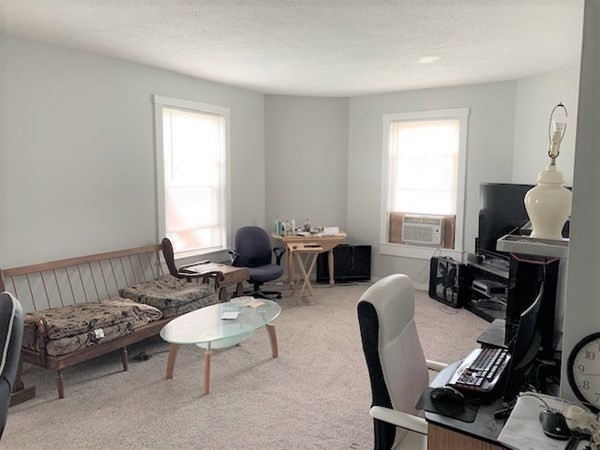 25 R Main Street Shirley, MA 01464 - Photo 11 of 23