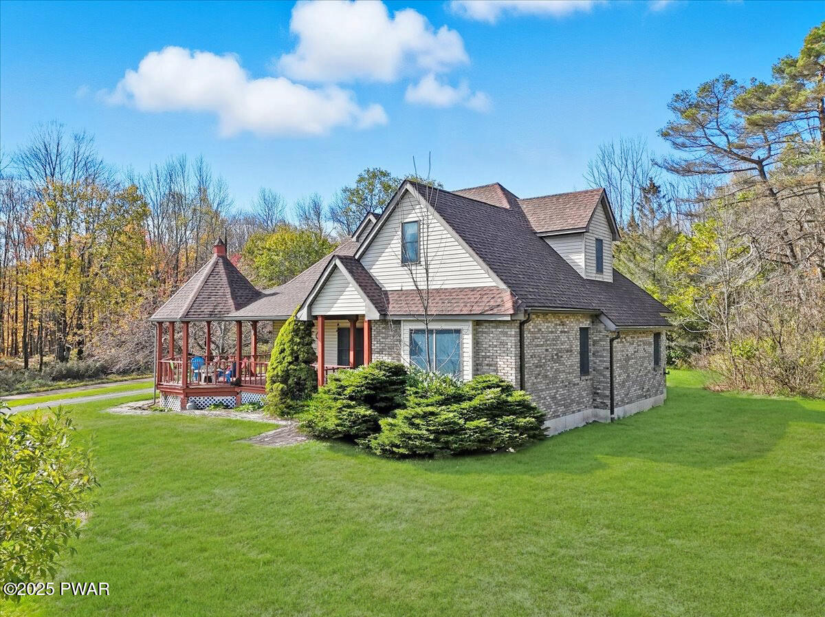 223 Rainbow Road Starrucca, PA 18462 - Photo 3 of 70