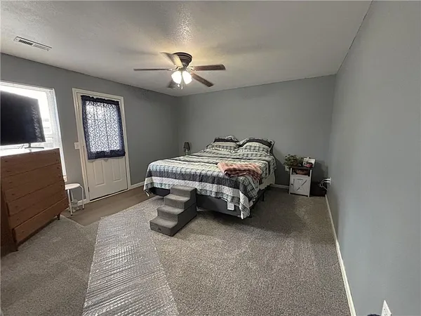 $179,900 | 209 D Street, Creighton, MO 64739