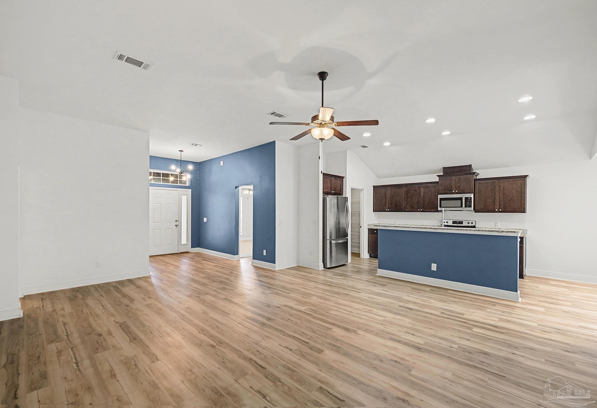 7329 Farmers Road Pensacola, FL 32526 - Photo 18 of 60