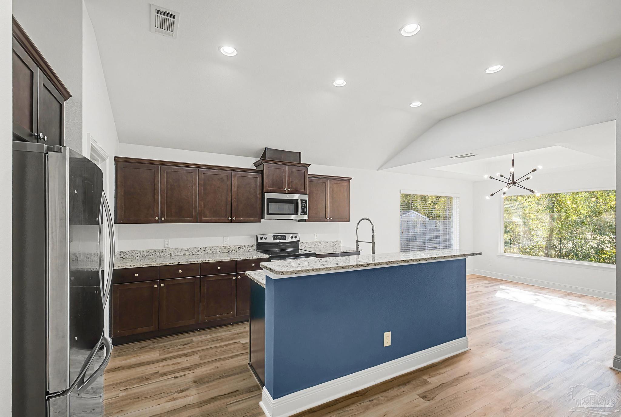 7329 Farmers Road Pensacola, FL 32526 - Photo 19 of 60