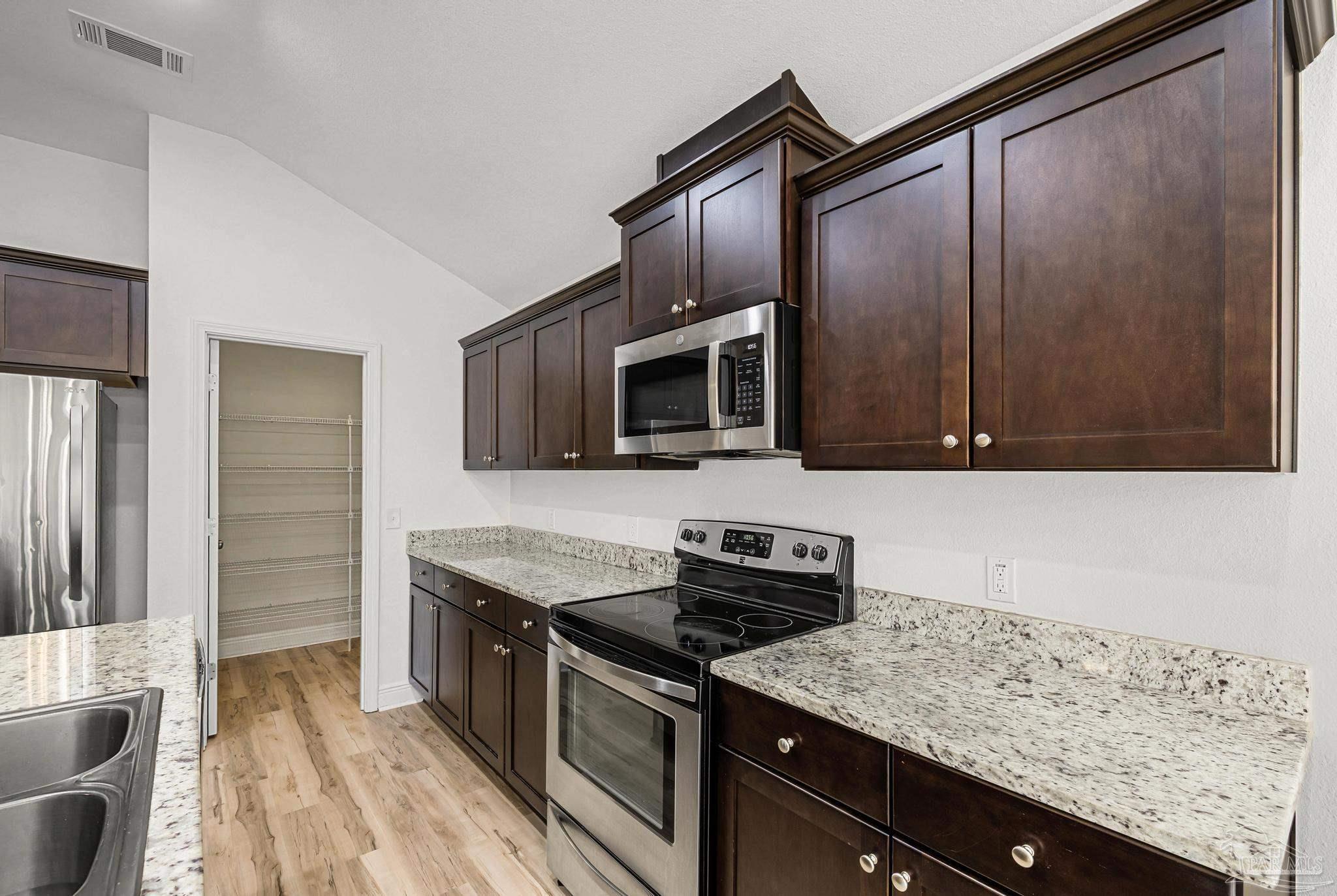 7329 Farmers Road Pensacola, FL 32526 - Photo 25 of 60