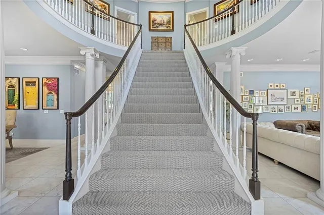 $2,490,000 | 16931 South Highland Ridge Drive, Loch Lloyd, MO 64012