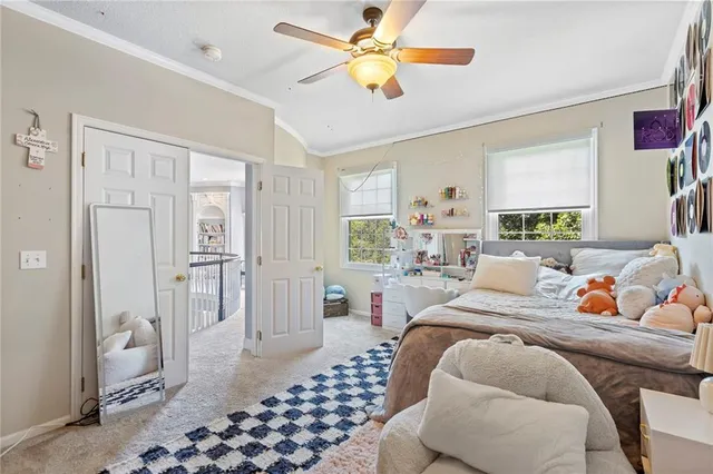 $2,490,000 | 16931 South Highland Ridge Drive, Loch Lloyd, MO 64012