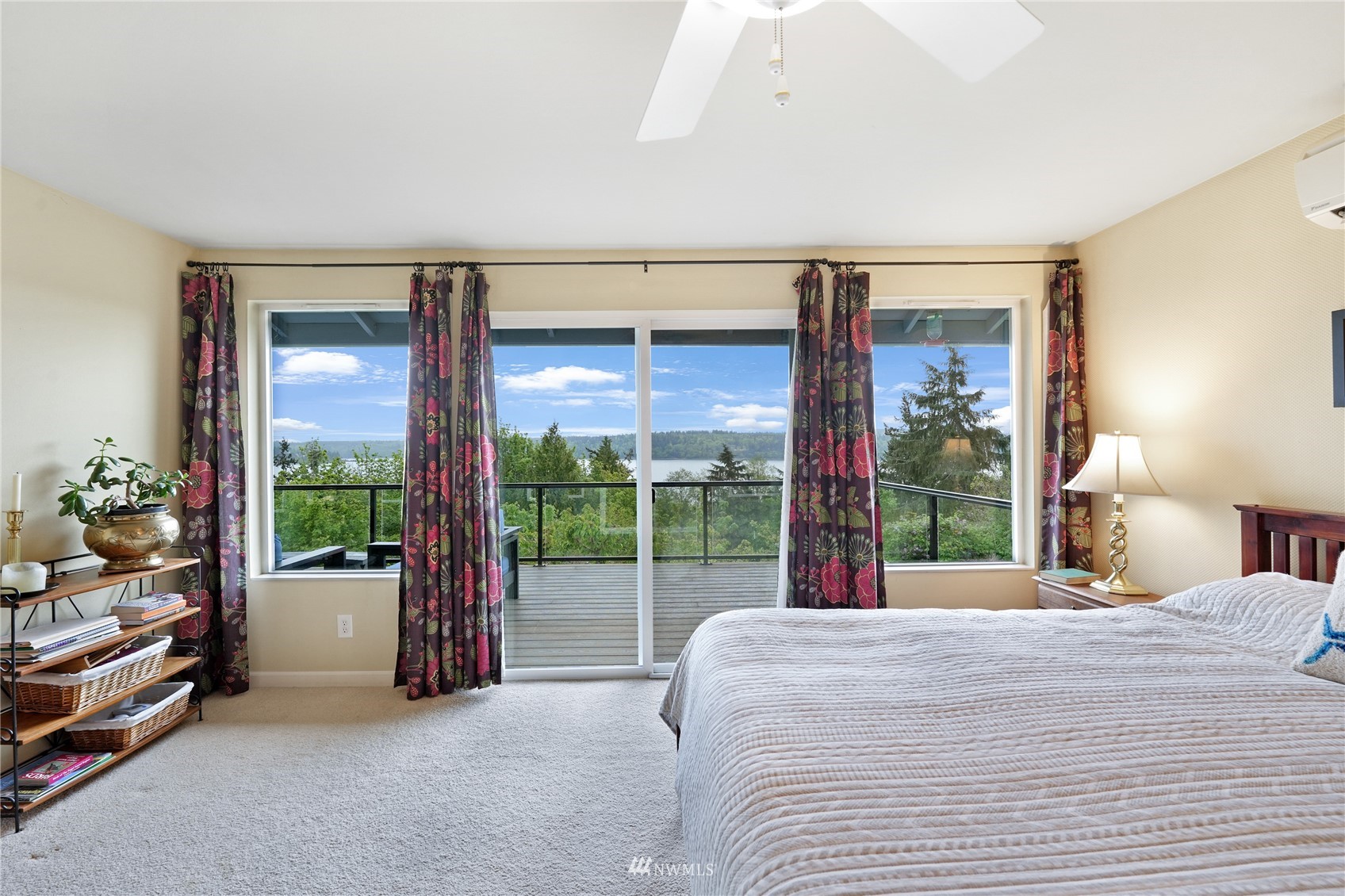 14353 Gibralter Road Anacortes, WA 98221 - Photo 17 of 39 Gallery Image 17