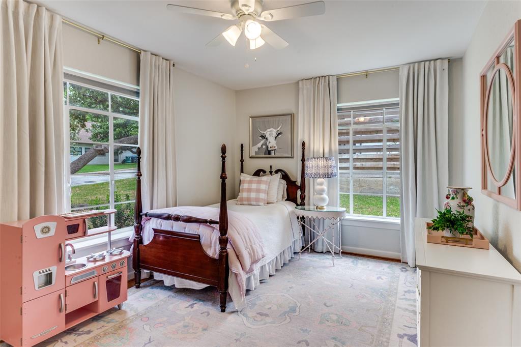 6491 Kirkwood Road Fort Worth, TX 76116 - Photo 20 of 25 a bed room with a bed and a window