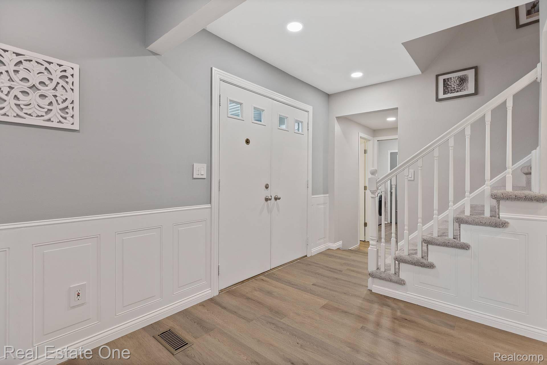 2569 Rambling Way Bloomfield Hills, MI 48302 - Photo 14 of 57 Gallery Image 14
