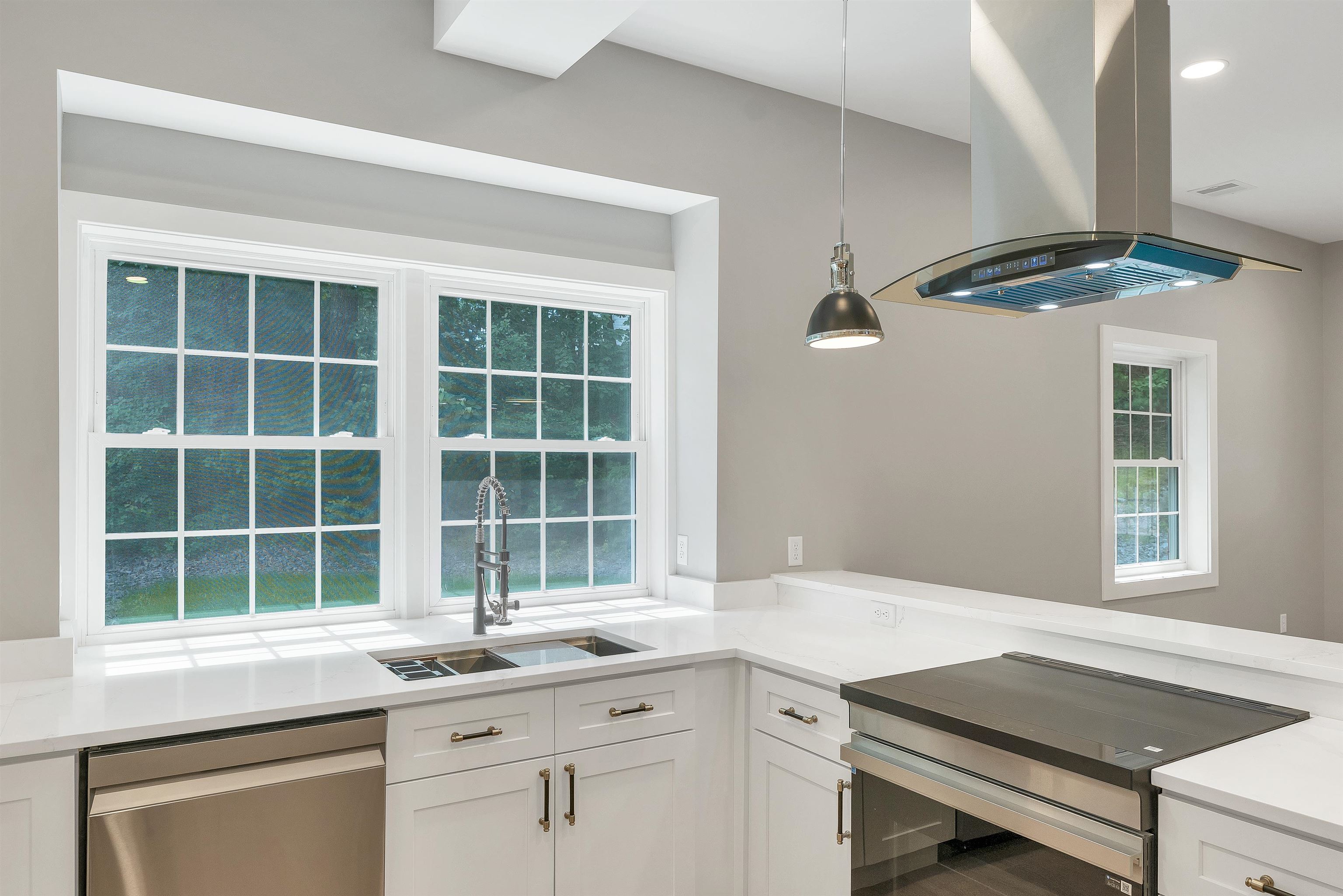 384 Main Street, Unit 101 Salem, NH 03079 - Photo 22 of 32