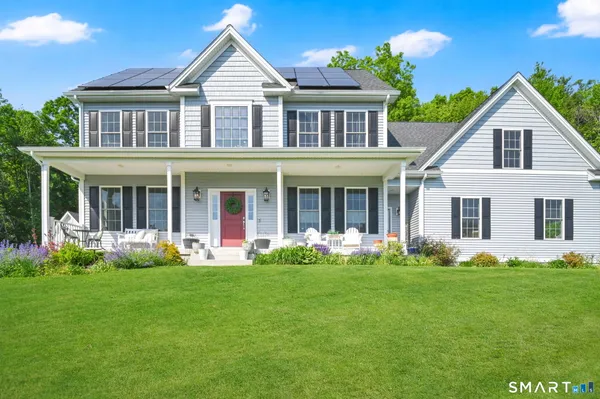 $779,900 | 3 Wind Mill Lane, Canton, CT 06019