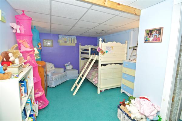9 River Road Norfolk, MA 02056 - Photo 9 of 13 Gallery Image 9