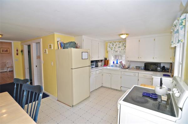9 River Road Norfolk, MA 02056 - Photo 10 of 13 Gallery Image 10