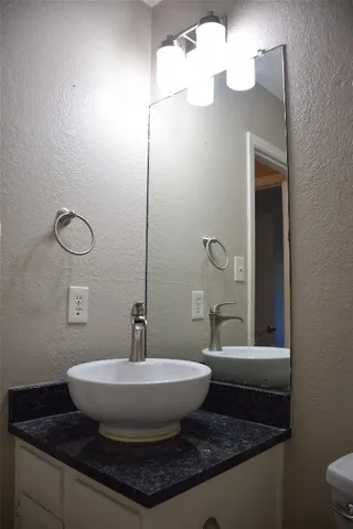 $1,900 | 7703 Elderberry Drive, Austin, TX 78745