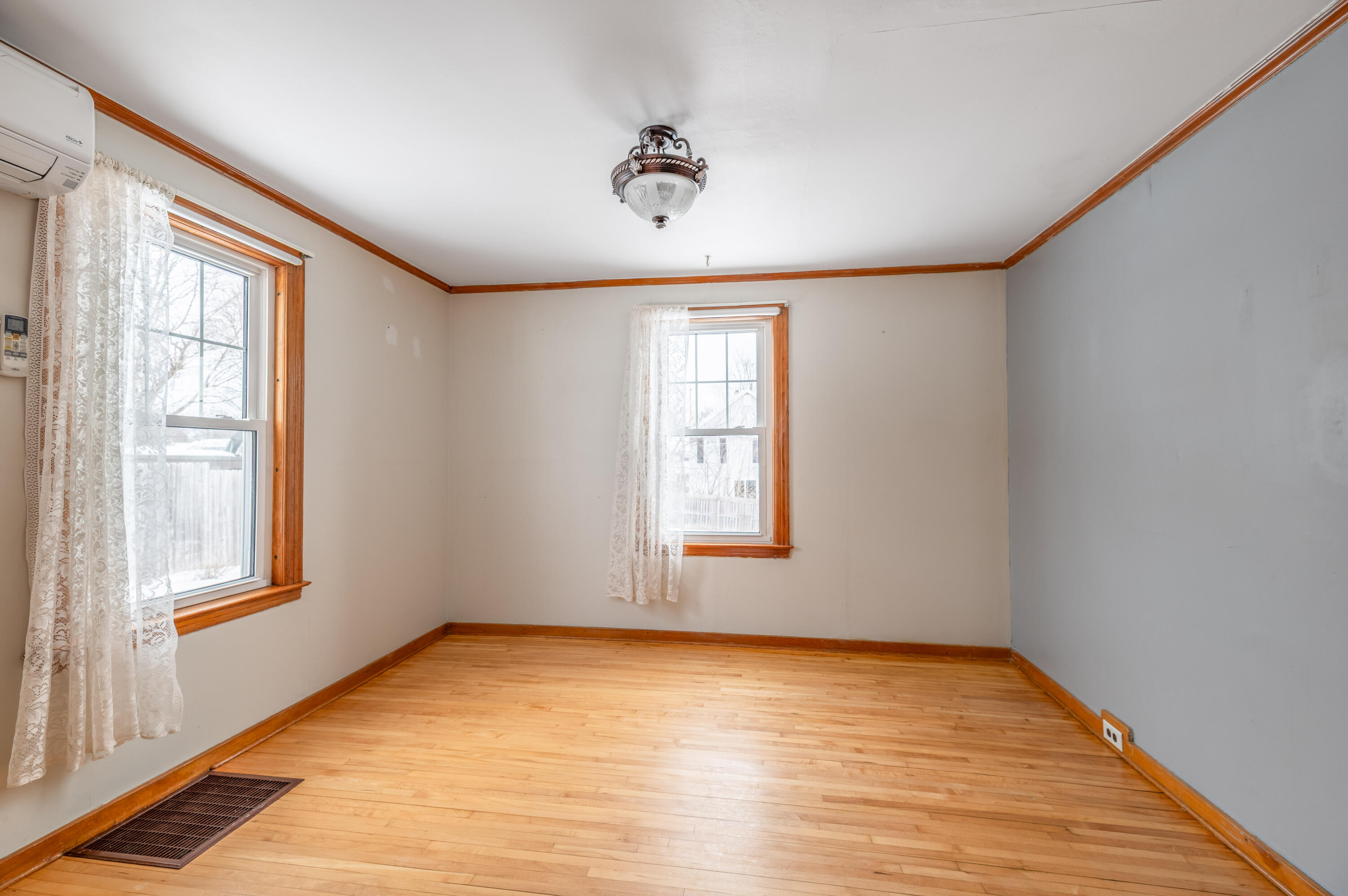 255 Fern Street Bangor, ME 04401 - Photo 7 of 48 Fern-7