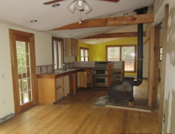 29 Hunt Road Kingston, NH 03848 - Photo 6 of 18