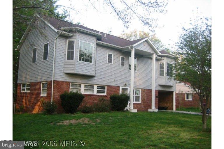 5220 Milland Street Springfield, VA 22151 - Photo 1 of 9 Exterior (Front)