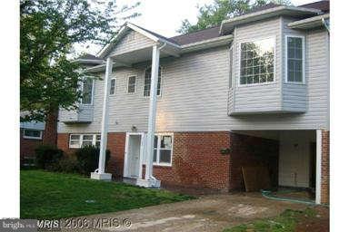 5220 Milland Street Springfield, VA 22151 - Photo 2 of 9 Exterior (Front)