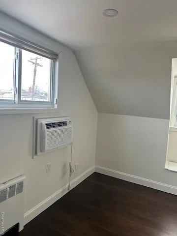 $5,400 | 106 Bregman Avenue, New Hyde Park, NY 11040