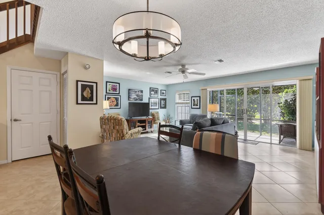$559,000 | 818 Ocean Dunes Circle, Jupiter, FL 33477
