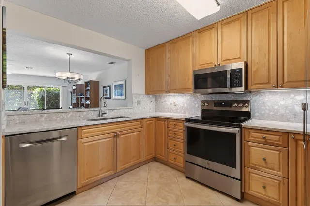 $559,000 | 818 Ocean Dunes Circle, Jupiter, FL 33477