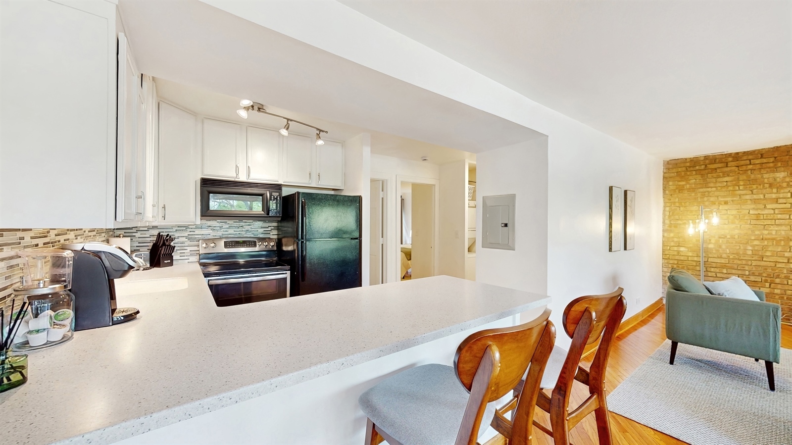 5880 Forest View Road, Unit C Lisle, IL 60532 - Photo 11 of 38 Gallery Image 11