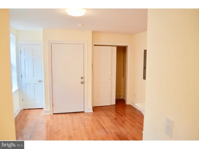 $1,449 | 510 South Front Street, Unit 2R, Philadelphia, PA 19147