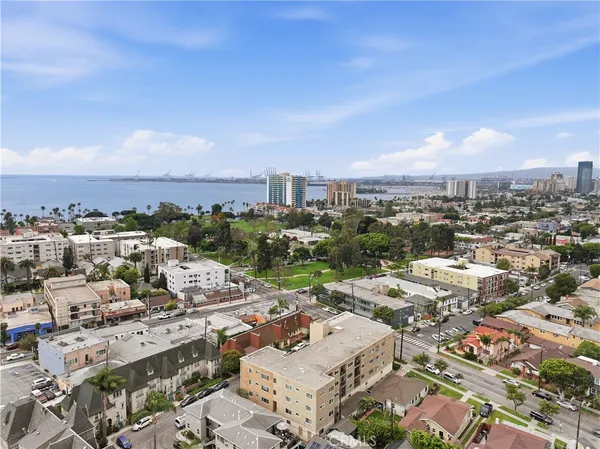 $739,000 | 232 Junipero Avenue, Unit B1, Long Beach, CA 90803