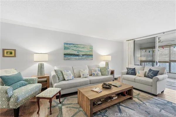 $739,000 | 232 Junipero Avenue, Unit B1, Long Beach, CA 90803