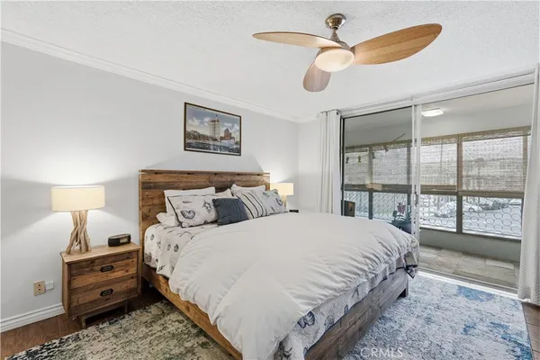 $739,000 | 232 Junipero Avenue, Unit B1, Long Beach, CA 90803