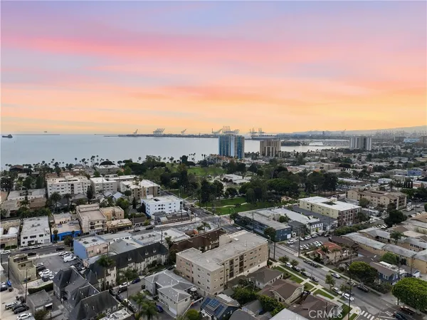 $739,000 | 232 Junipero Avenue, Unit B1, Long Beach, CA 90803