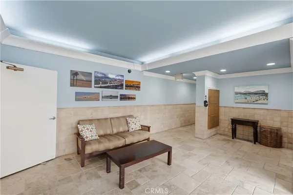 $739,000 | 232 Junipero Avenue, Unit B1, Long Beach, CA 90803