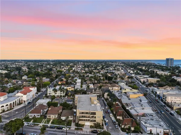 $739,000 | 232 Junipero Avenue, Unit B1, Long Beach, CA 90803