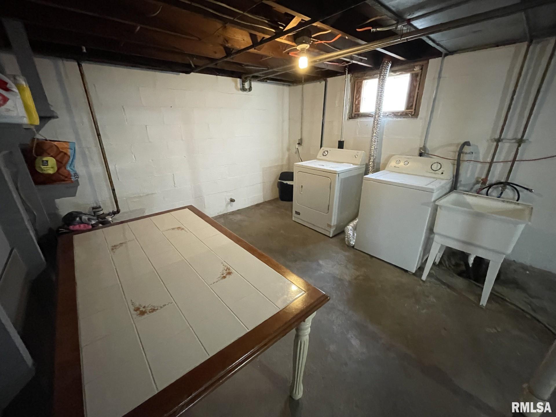 433 20th Avenue Moline, IL 61265 - Photo 18 of 22