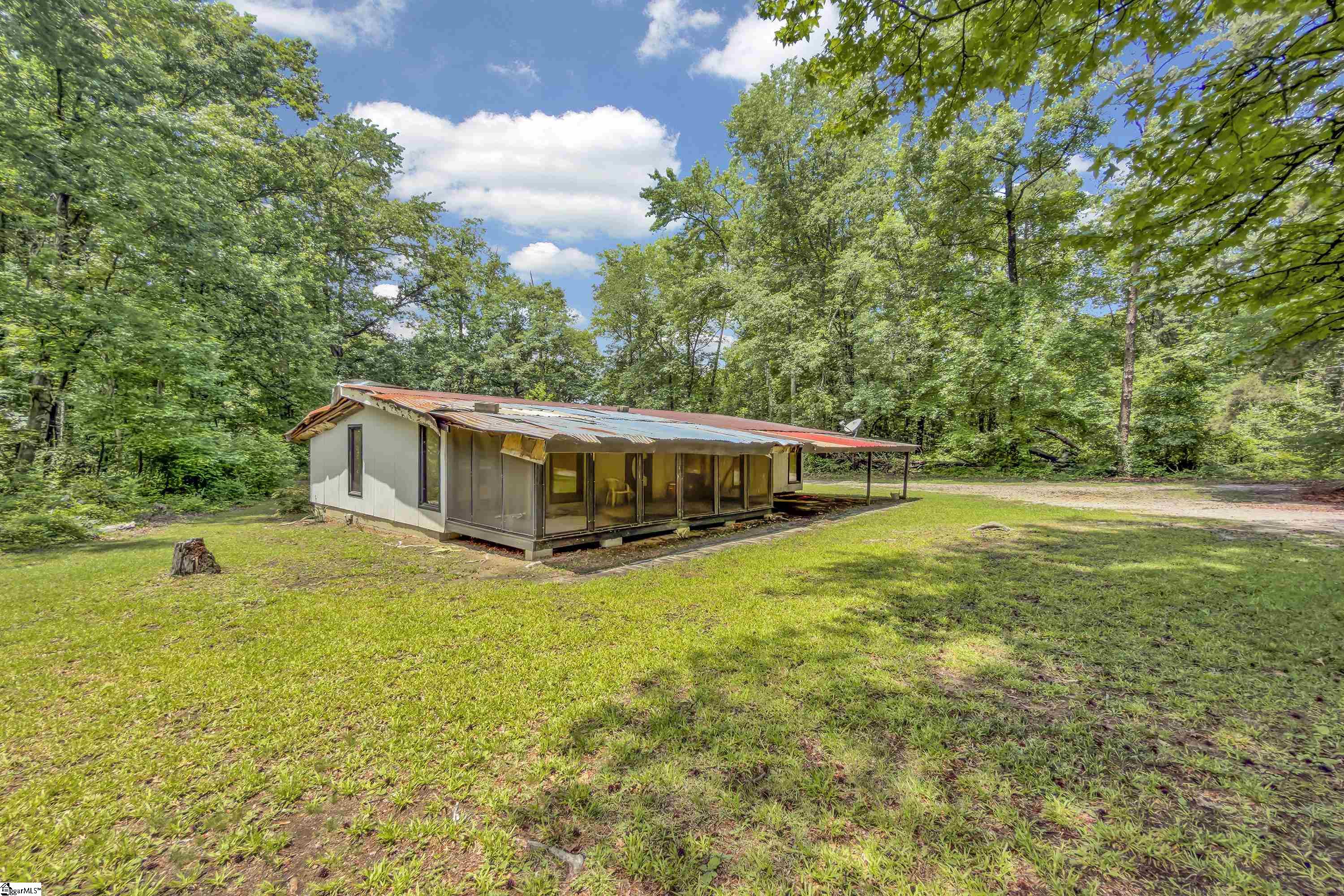 1021 Miller Road Greenville, SC 29607 - Photo 8 of 20 Gallery Image 8