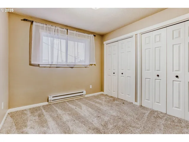 $290,000 | 3925 Southwest Multnomah Boulevard, Unit 206, Portland, OR 97219